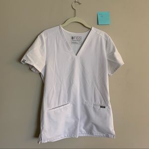 Figs limited white Casma Three-Pocket Scrub Top